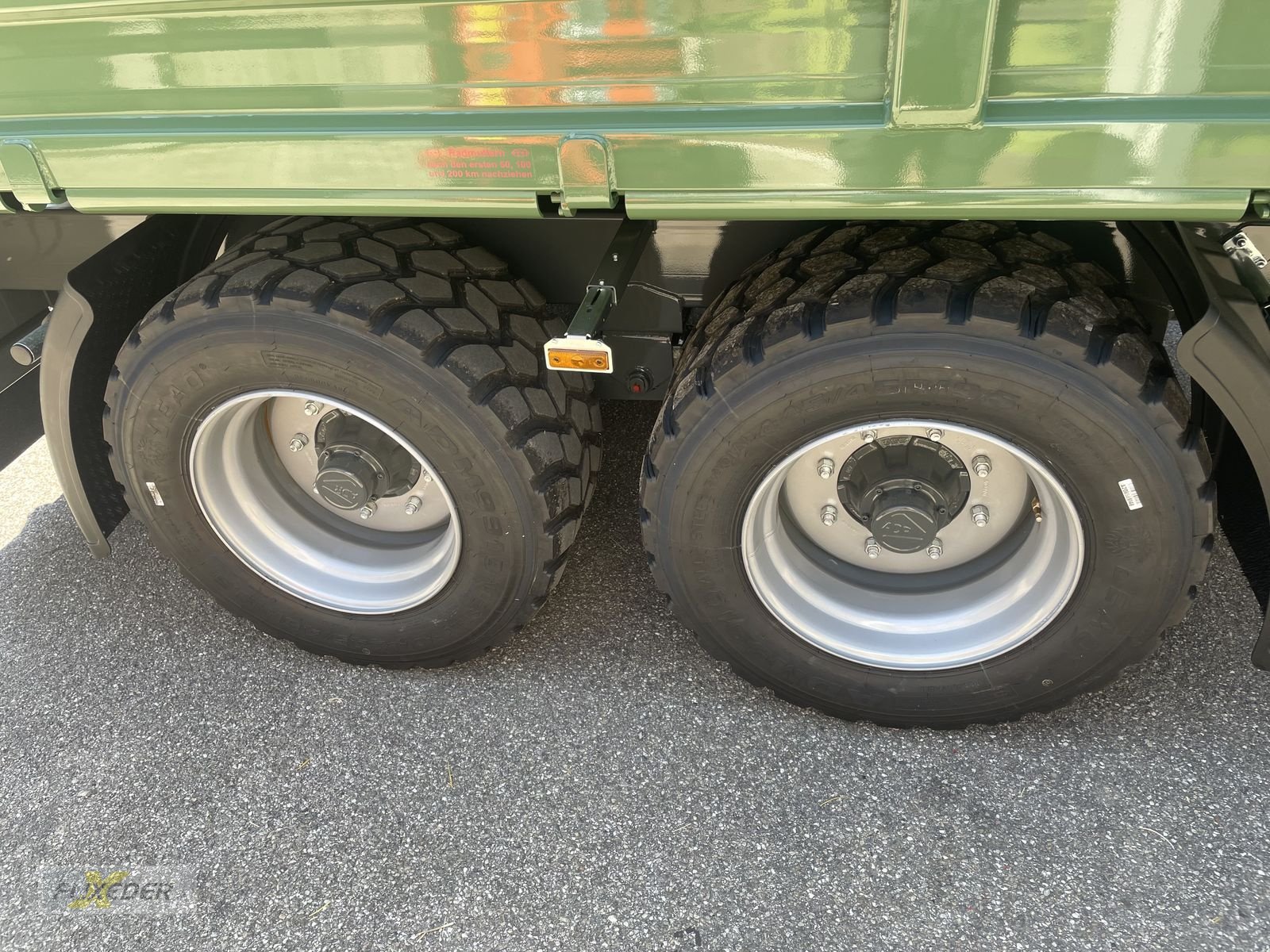 Kipper typu Fuhrmann FF16000, Neumaschine v Pattigham (Obrázek 4)