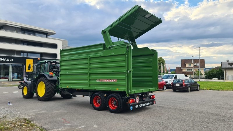 Kipper des Typs Fuhrmann FF17000, Neumaschine in Altendorf (Bild 1)
