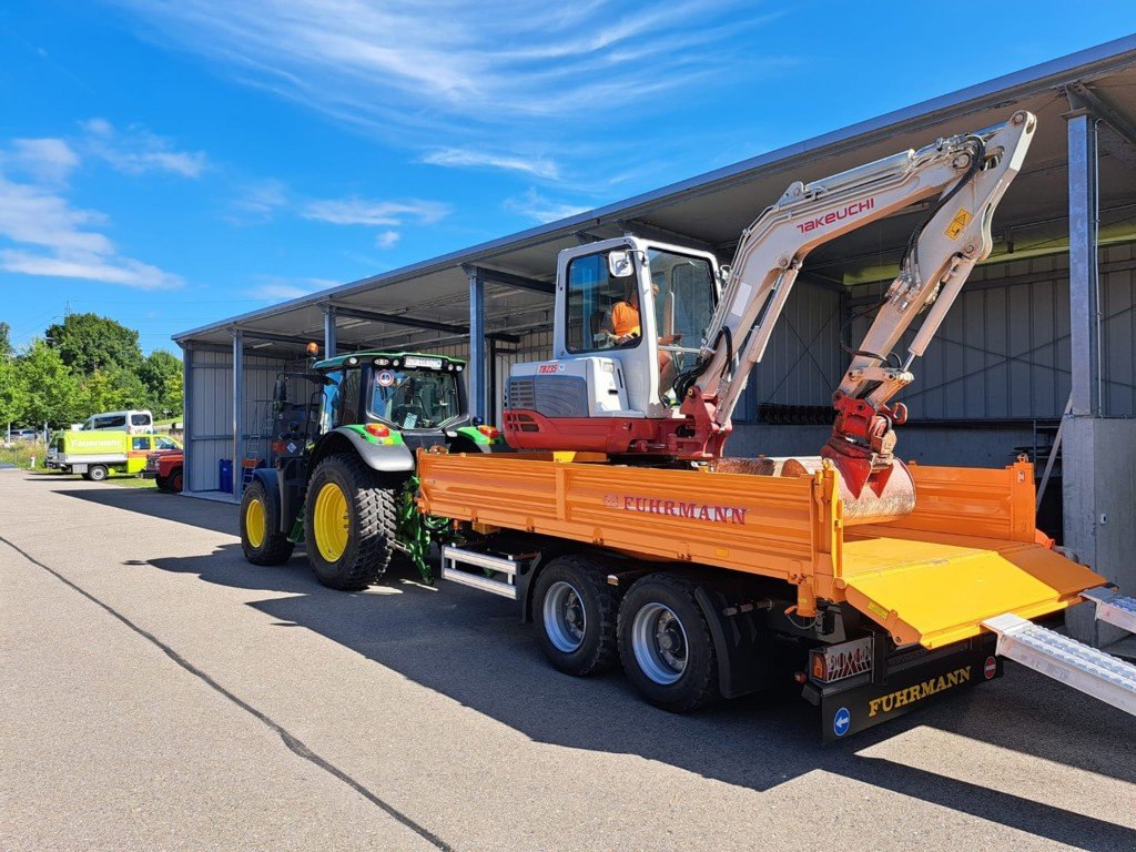 Kipper of the type Fuhrmann Sonstiges, Neumaschine in Altendorf (Picture 10)