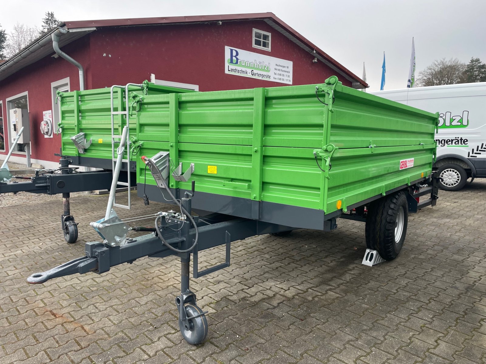 Kipper des Typs Gerbl EDK 50, Neumaschine in Fürsteneck (Bild 1)