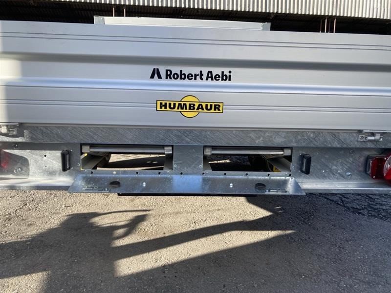 Kipper Türe ait Humbaur HT 354121, Neumaschine içinde Landquart (resim 5)