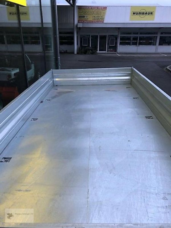 Kipper des Typs Humbaur HTK 105024 Dreiseitenkipper Druckluft, Gebrauchtmaschine in Gevelsberg (Bild 5)