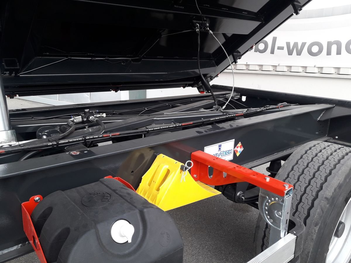 Kipper of the type Hummel RMU24120, 15,5 t, Neumaschine in Gerasdorf (Picture 11)