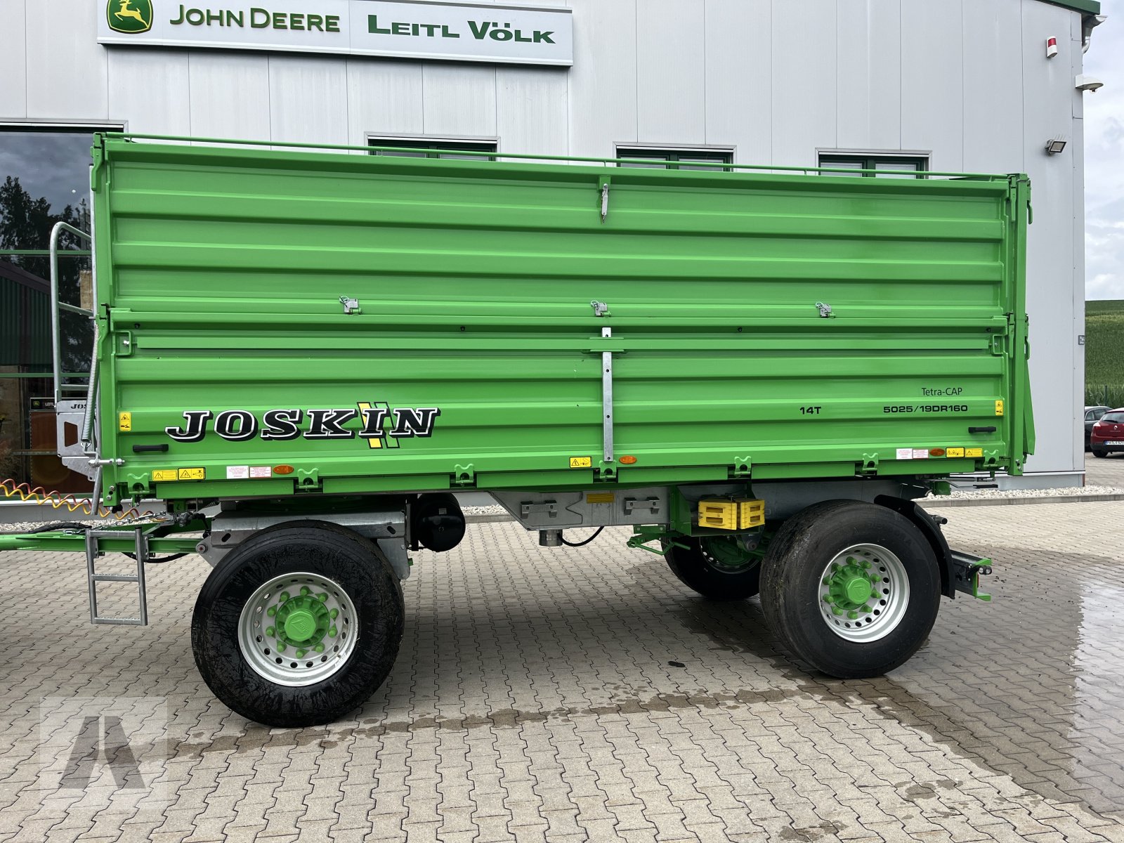 Kipper des Typs Joskin Tetra-Cap 5025, Neumaschine in Tettenweis I Karpfham (Bild 3)