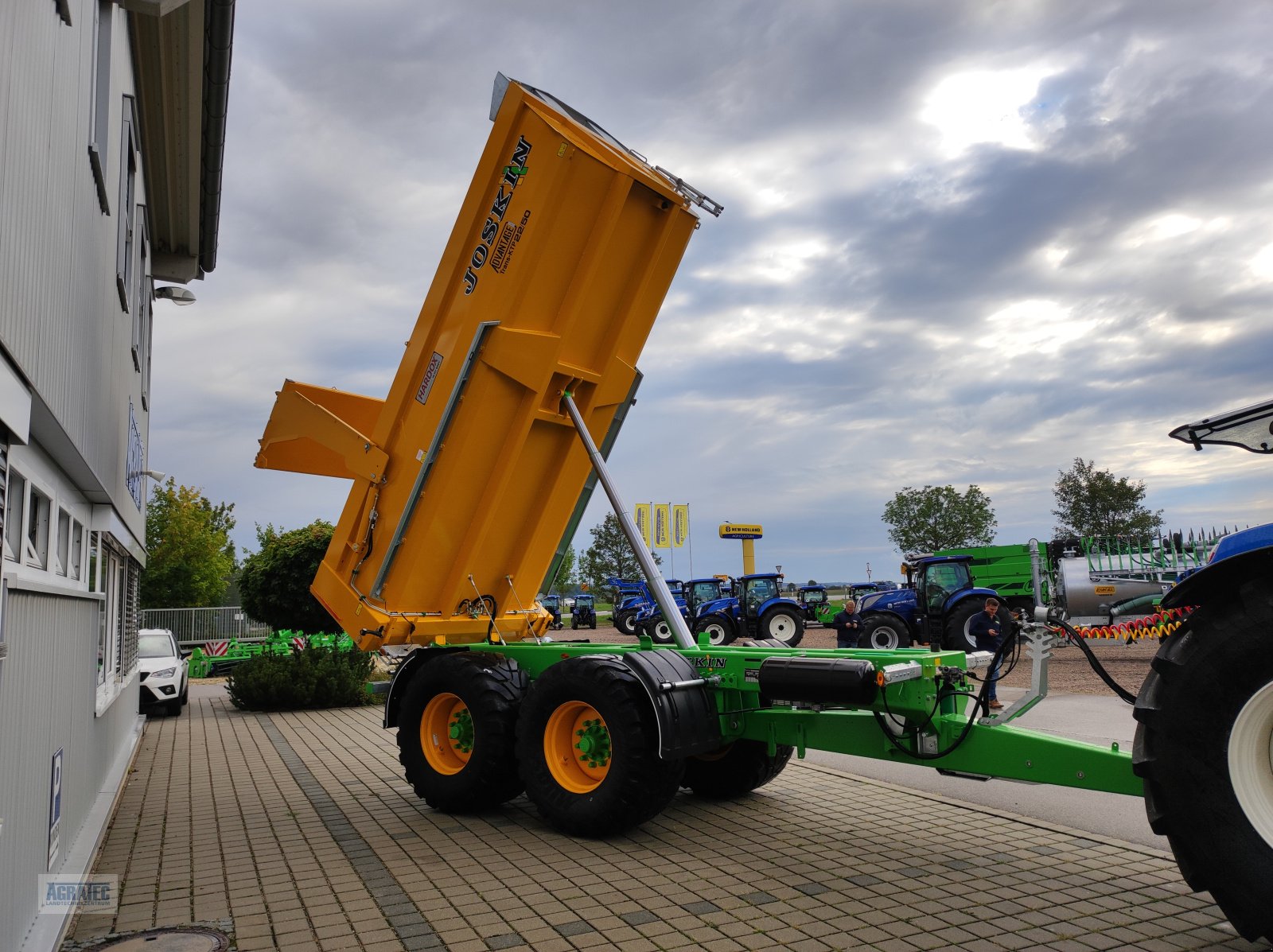 Kipper des Typs Joskin Trans-KTP 22-50, Neumaschine in Salching bei Straubing (Bild 10)