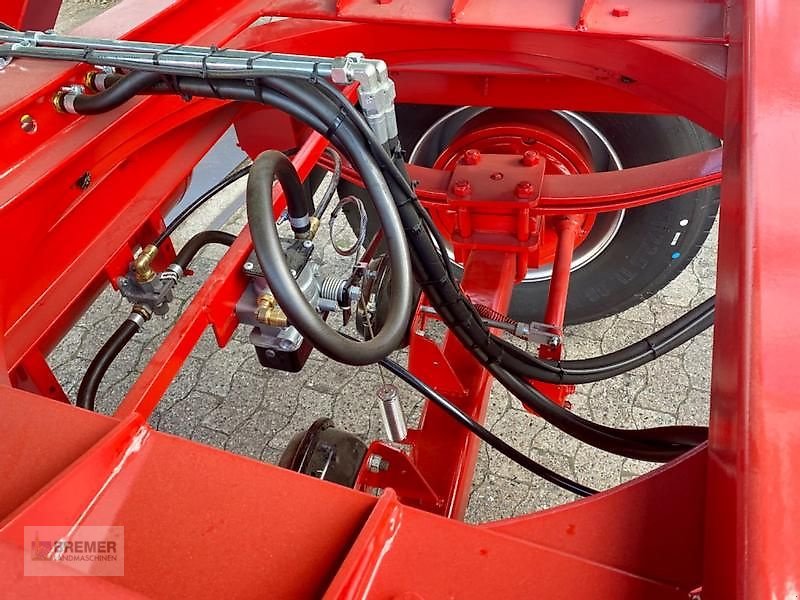 Kipper des Typs Knies KD 180, Neumaschine in Asendorf (Bild 14)