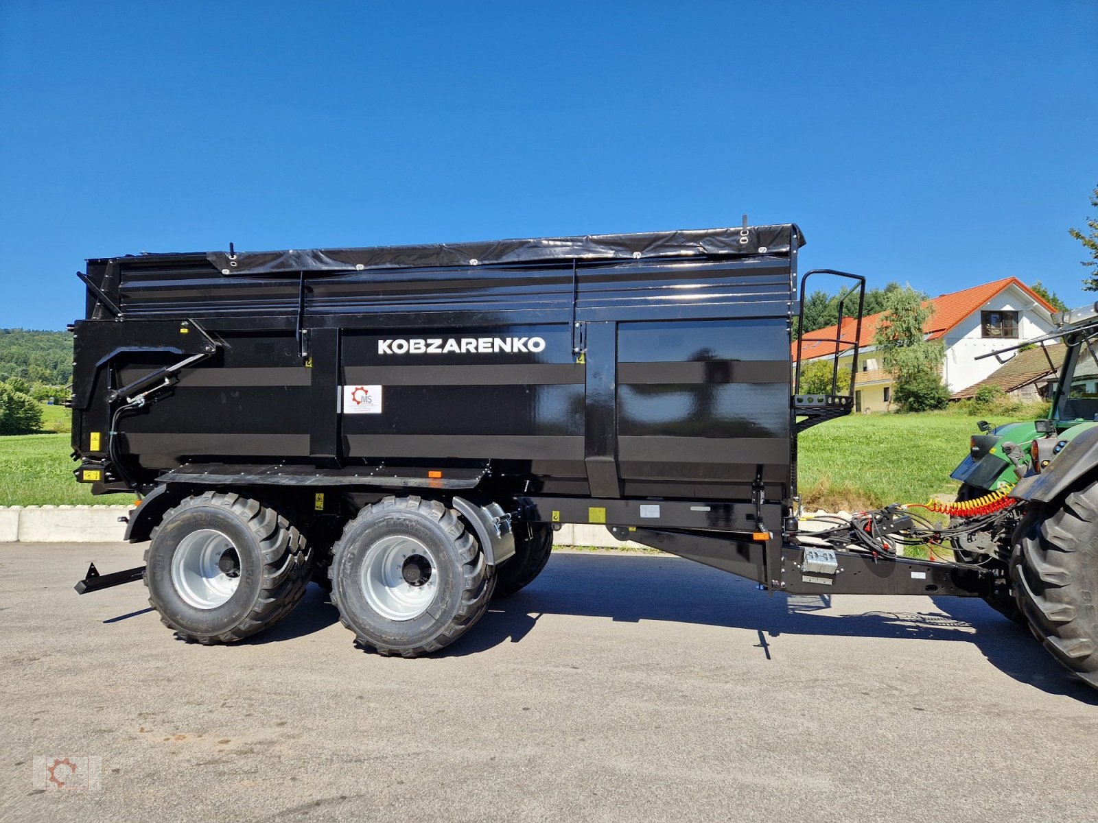 Kipper типа Kobzarenko TSP-30 Muldenkipper 710/50-26,5 Druckluft Plane, Neumaschine в Tiefenbach (Фотография 1)
