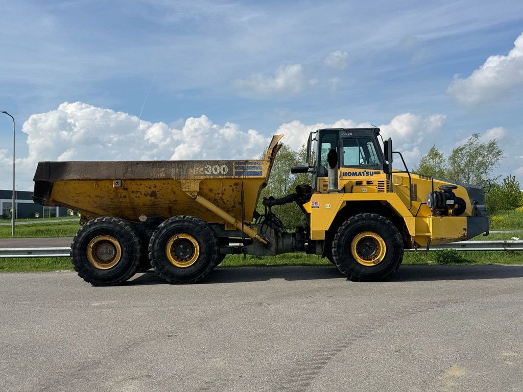 Kipper des Typs Komatsu HM300-2, Gebrauchtmaschine in Velddriel (Bild 8)
