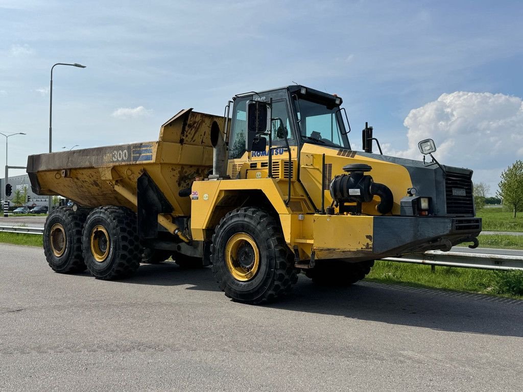 Kipper des Typs Komatsu HM300-2, Gebrauchtmaschine in Velddriel (Bild 10)