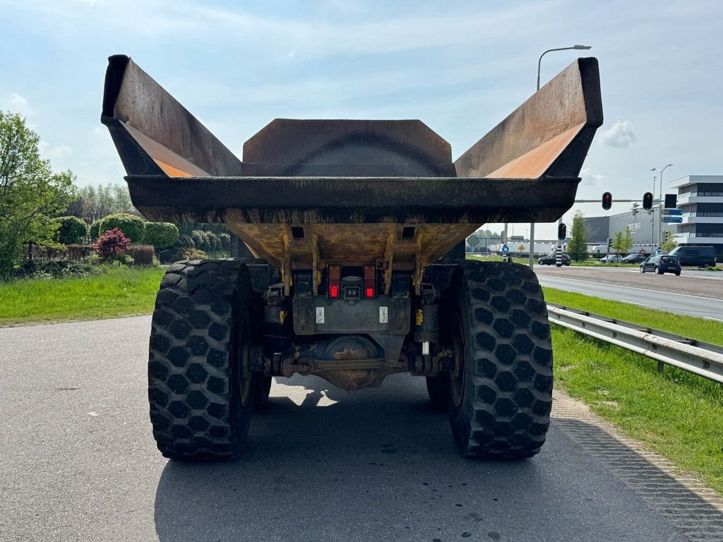 Kipper des Typs Komatsu HM300-2, Gebrauchtmaschine in Velddriel (Bild 4)
