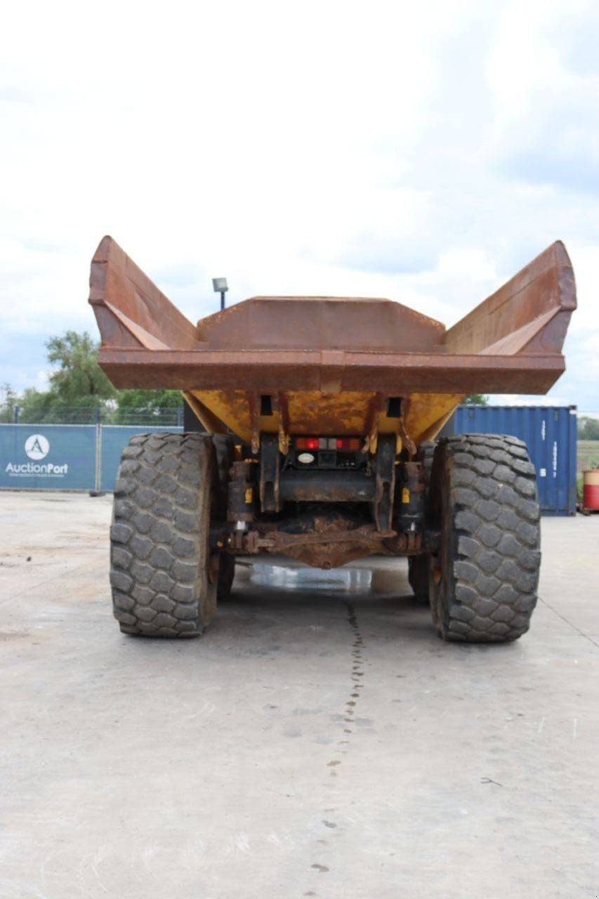 Kipper типа Komatsu HM400-2, Gebrauchtmaschine в Antwerpen (Фотография 5)