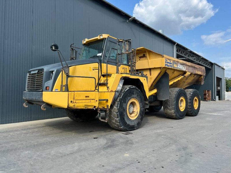 Kipper des Typs Komatsu HM400-3, Gebrauchtmaschine in Venlo (Bild 1)