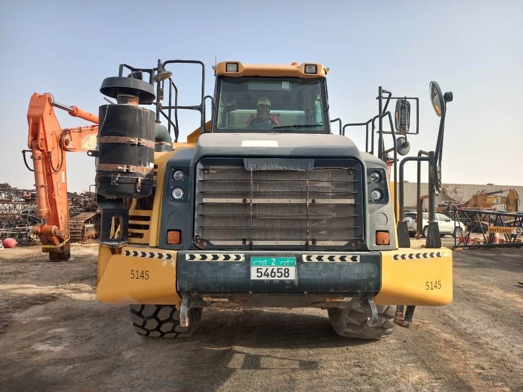 Kipper typu Komatsu HM400-3R (4 pcs available in Abu Dhabi), Gebrauchtmaschine v Stabroek (Obrázek 5)