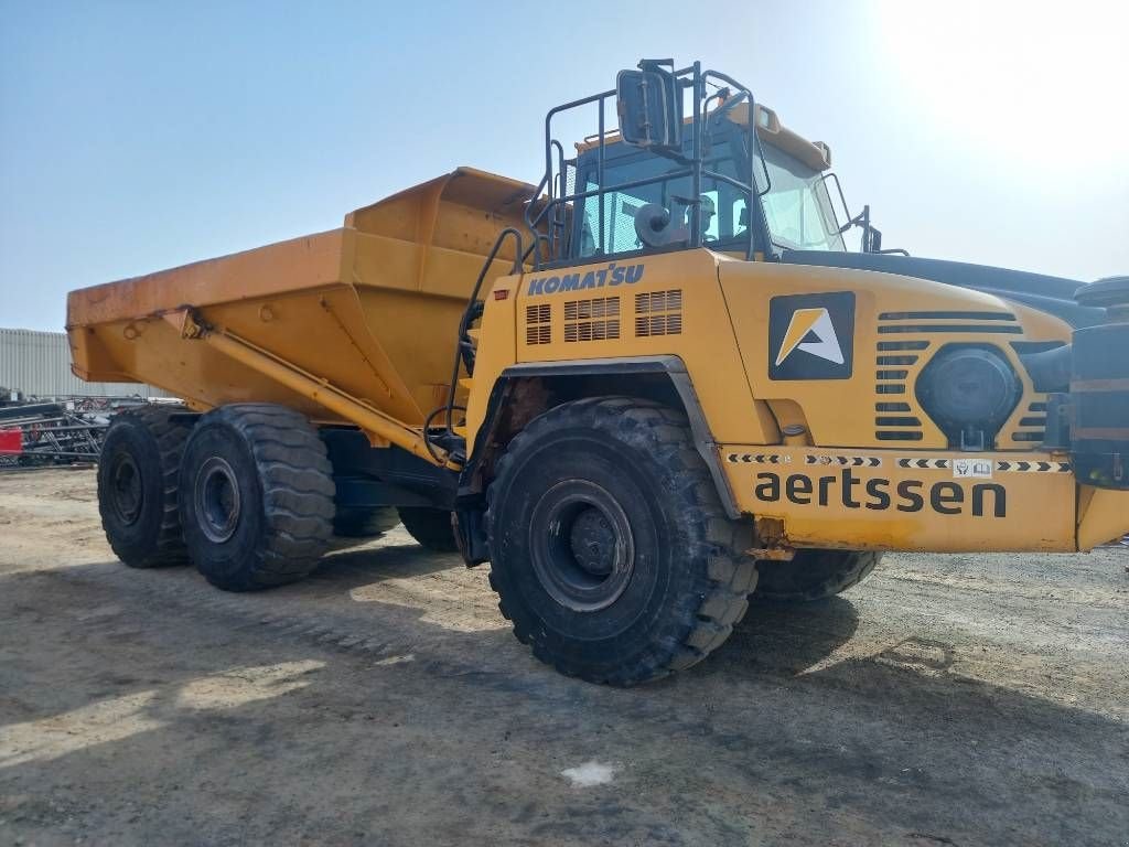 Kipper typu Komatsu HM400-3R (4 pcs available in Abu Dhabi), Gebrauchtmaschine v Stabroek (Obrázek 4)