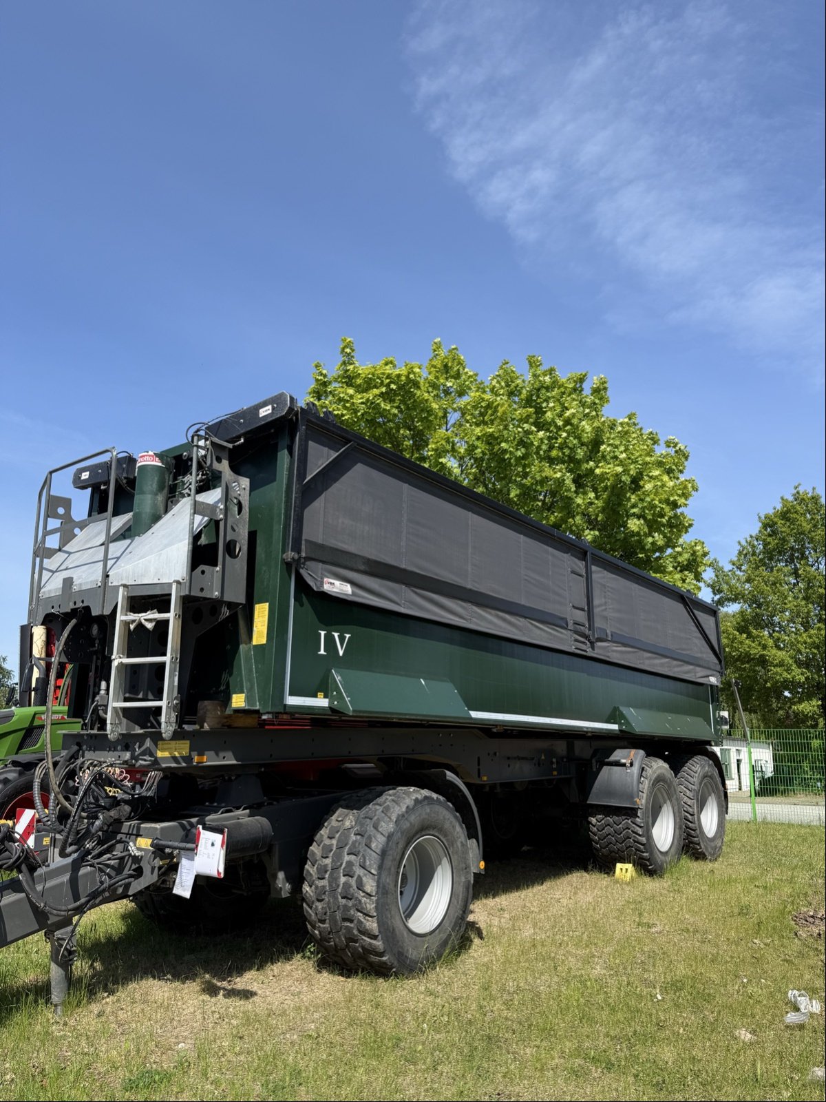Kipper des Typs Krampe ALU Kippsattel KS 950 Roadrunn, Gebrauchtmaschine in Bützow (Bild 1)
