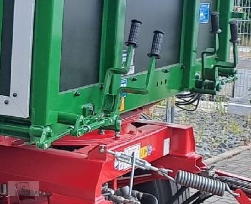 Kipper Türe ait Kröger Agroliner HKD 302, Neumaschine içinde Gross-Bieberau (resim 9)