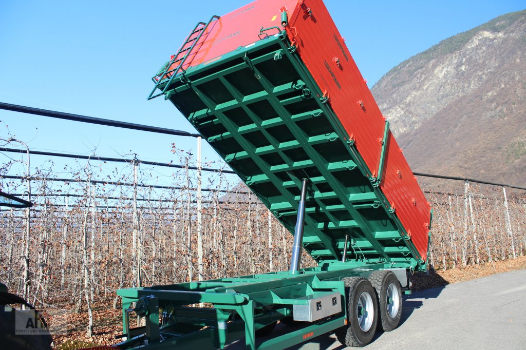 Kipper des Typs Lochmann KI 16, Neumaschine in Haibach (Bild 1)