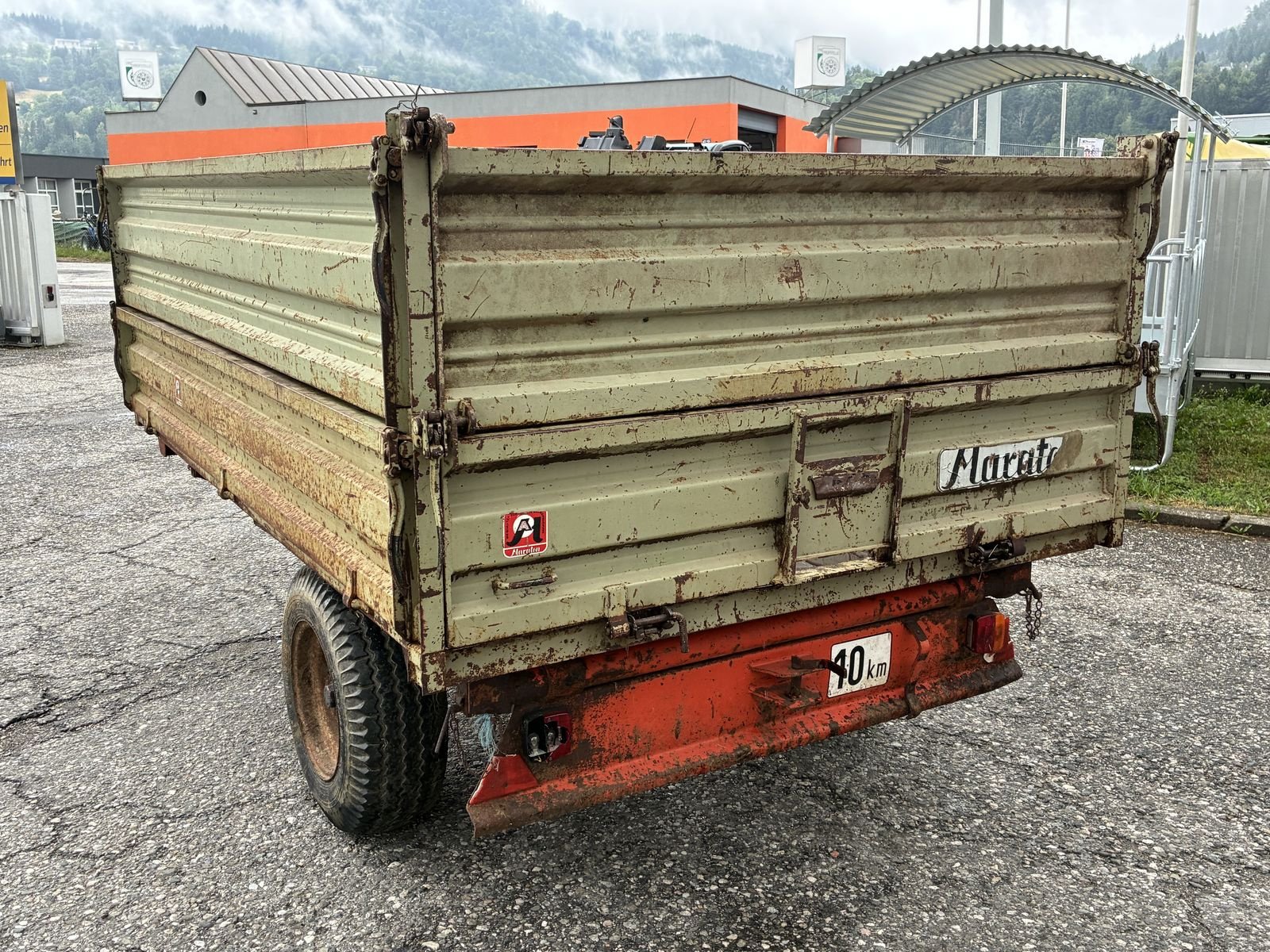 Kipper des Typs Maraton 3-Seitenkipper, Gebrauchtmaschine in Villach (Bild 2)