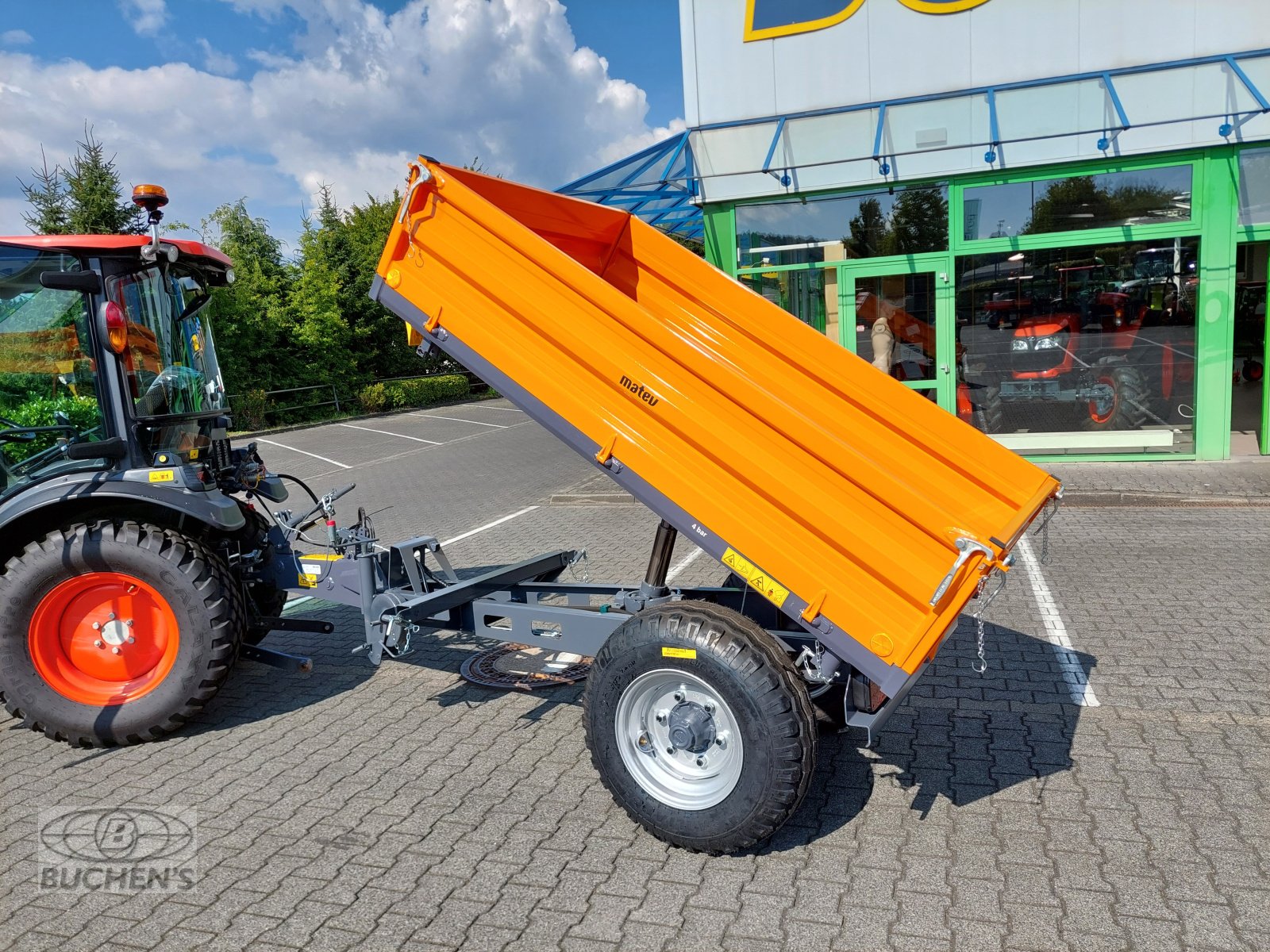 Kipper des Typs Matev TRL3D  Dreiseitenkipper, Neumaschine in Olpe (Bild 2)