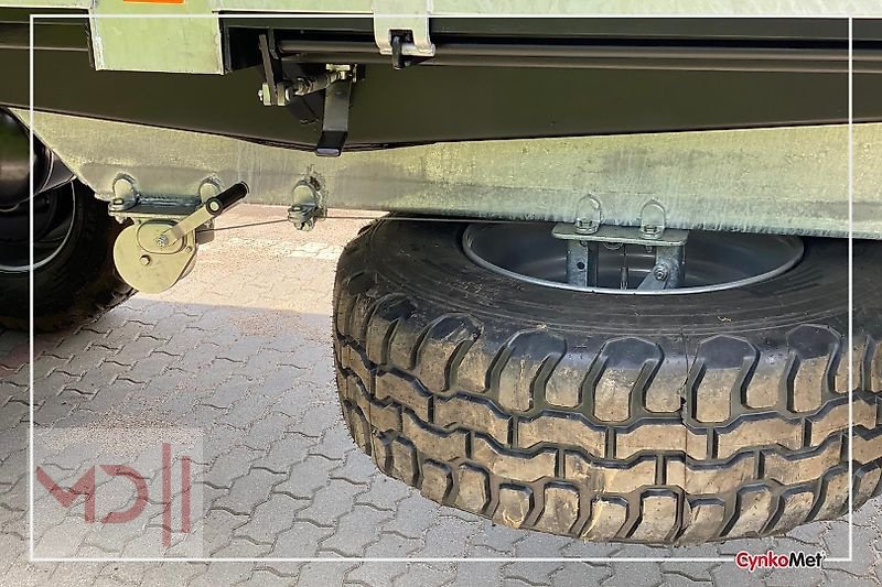 Kipper des Typs MD Landmaschinen CM Zweiachs-Dreiseitenkipper T149/1 18T, Neumaschine in Zeven (Bild 25)