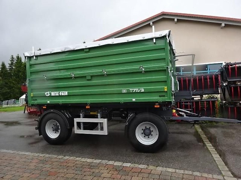 Kipper des Typs Metal-Fach T 711-3-GG 16 Tonnen - Toppreis- Rollplane-, Neumaschine in Neureichenau (Bild 3)