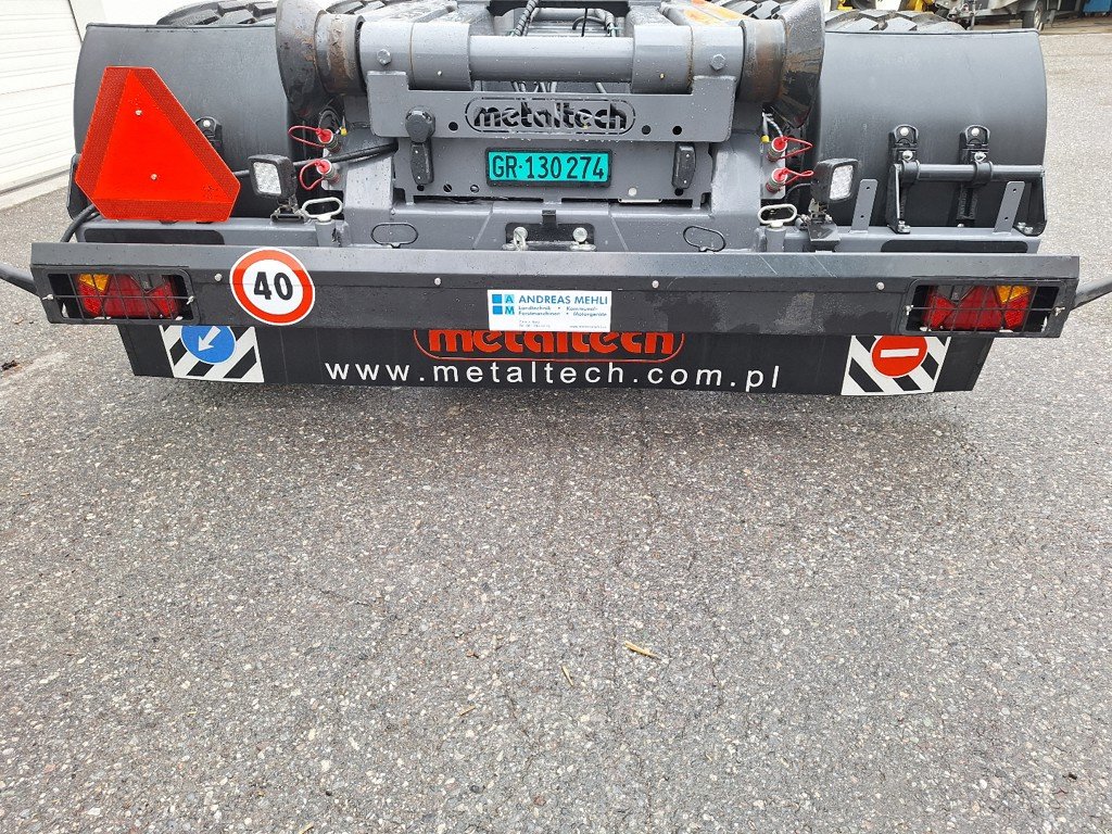 Kipper des Typs Metaltech PH 16, Ausstellungsmaschine in Chur (Bild 9)