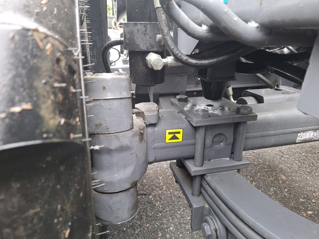 Kipper des Typs Metaltech PH 16, Ausstellungsmaschine in Chur (Bild 7)