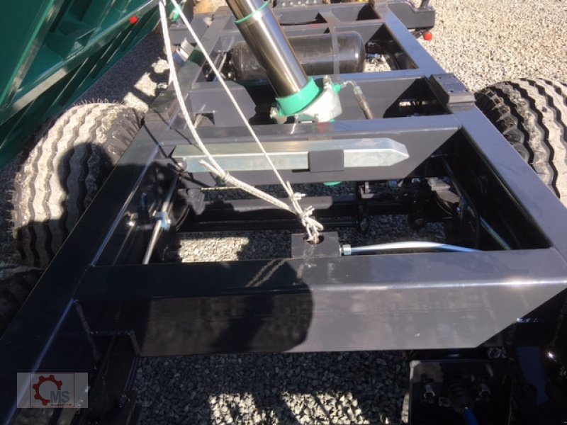 Kipper des Typs MS 13t Druckluft 40 Kmh Hydr. Stützfuß Tandem, Neumaschine in Tiefenbach (Bild 9)