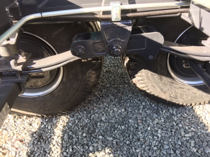 Kipper des Typs MS 13t Druckluft 40 Kmh Hydr. Stützfuß Tandem, Neumaschine in Tiefenbach (Bild 12)