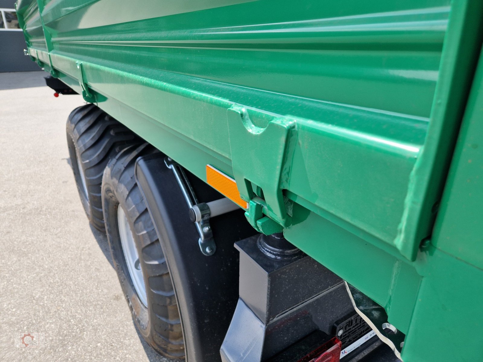 Kipper του τύπου MS 16t Druckluft LED 40km/h Hydr. Stützfuß Tandem, Neumaschine σε Tiefenbach (Φωτογραφία 25)