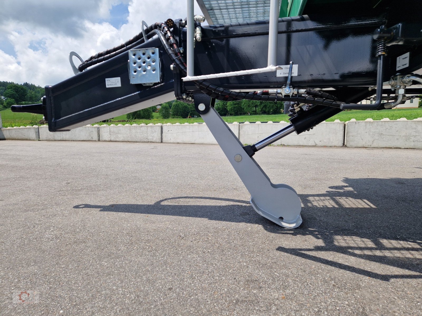 Kipper za tip MS 16t Druckluft LED 40km/h Hydr. Stützfuß Tandem, Neumaschine u Tiefenbach (Slika 28)