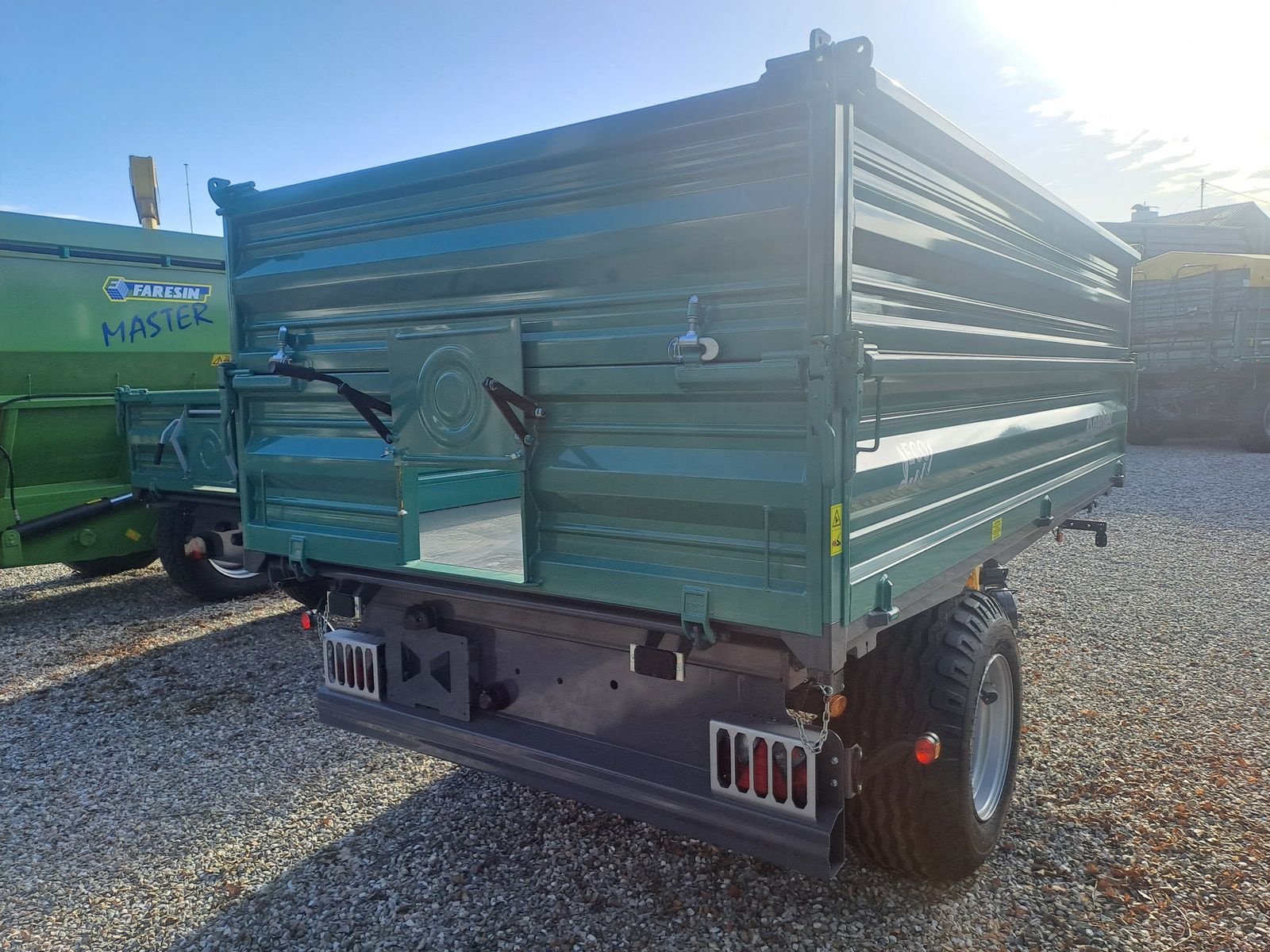 Kipper des Typs Oehler OL EDK 65 ECO, Neumaschine in Burgkirchen (Bild 4)