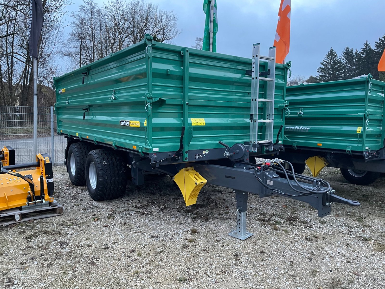 Kipper des Typs Oehler OL TDK 160 S, Neumaschine in Hersbruck (Bild 1)