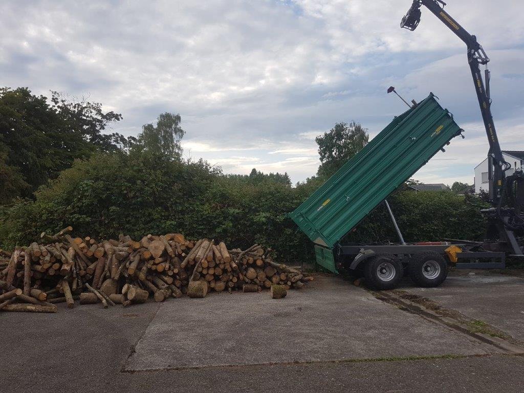 Kipper типа Oehler OL TDK 80 3-Seitenkipper mit 8t Kran, Gebrauchtmaschine в Schorndorf (Фотография 6)