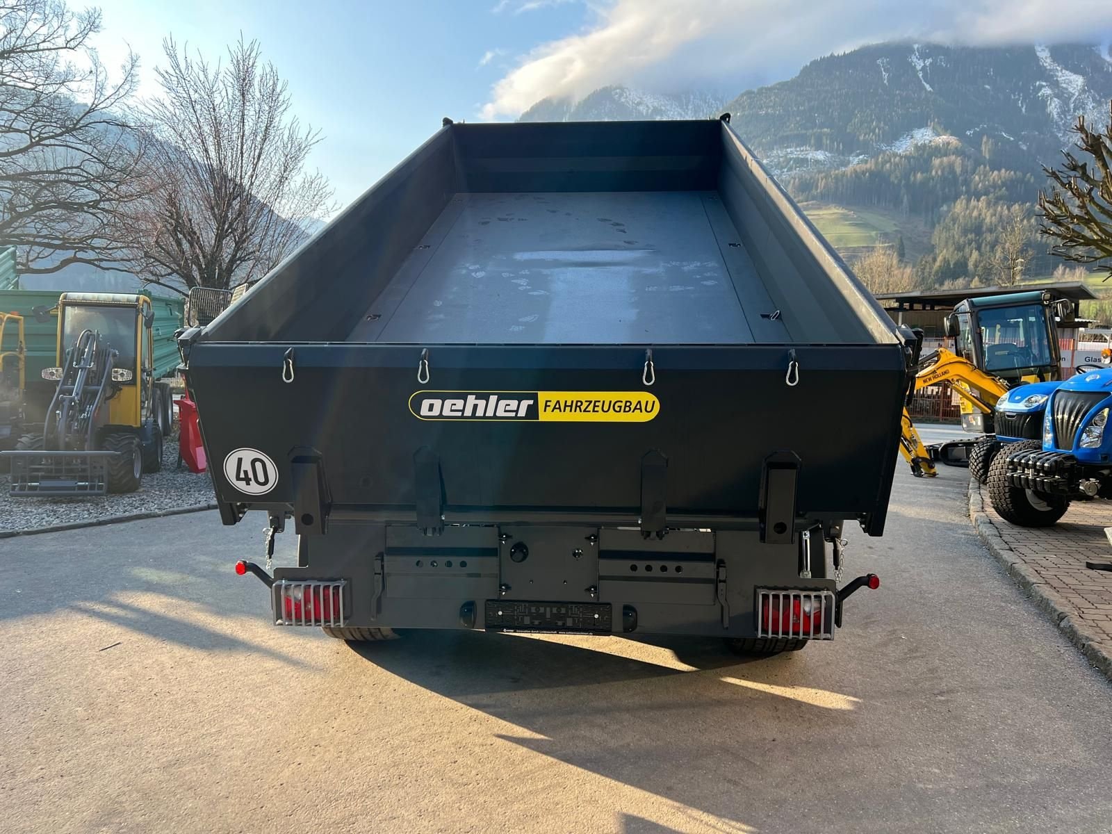 Kipper of the type Oehler TDK 180, Neumaschine in Burgkirchen (Picture 2)