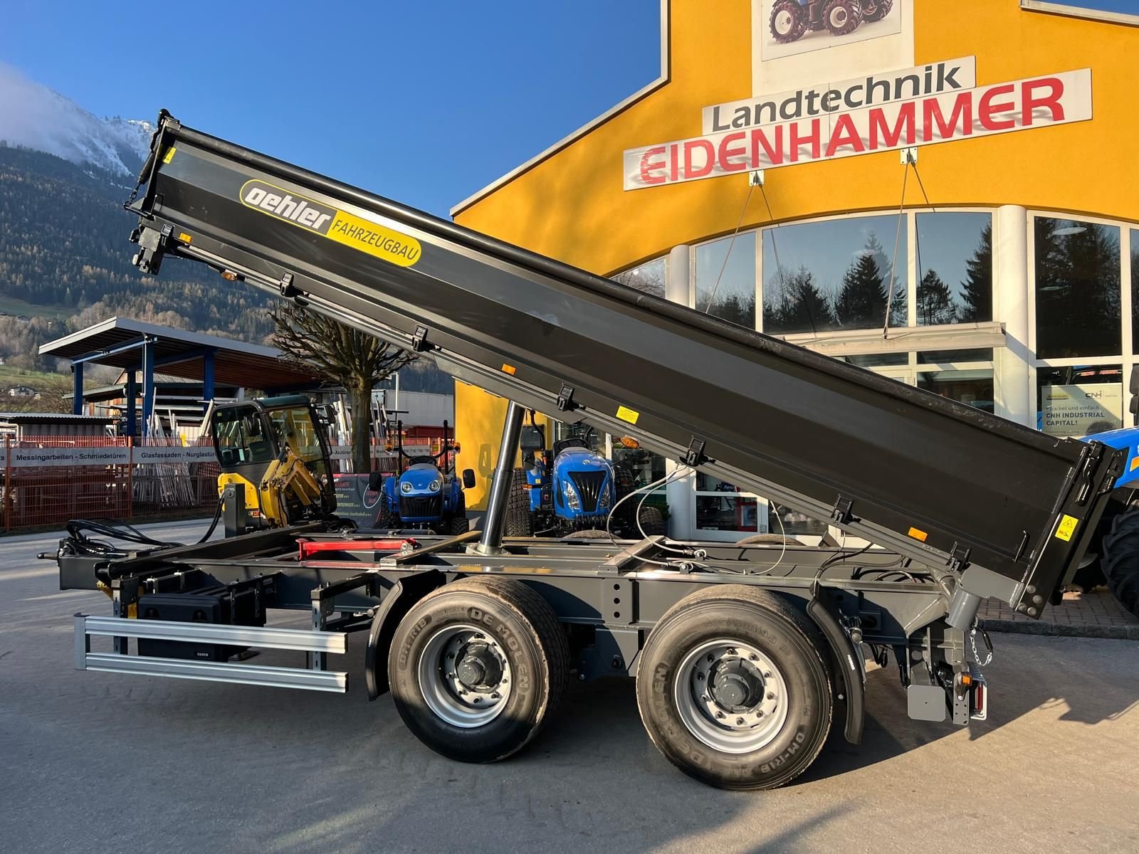 Kipper of the type Oehler TDK 180, Neumaschine in Burgkirchen (Picture 3)