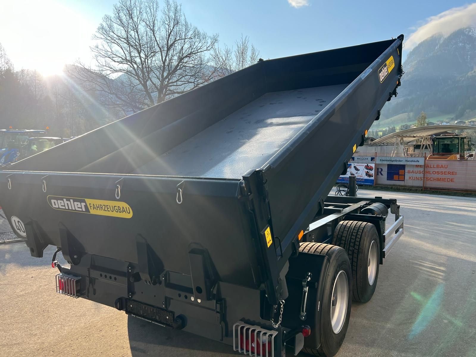 Kipper of the type Oehler TDK 180, Neumaschine in Burgkirchen (Picture 10)