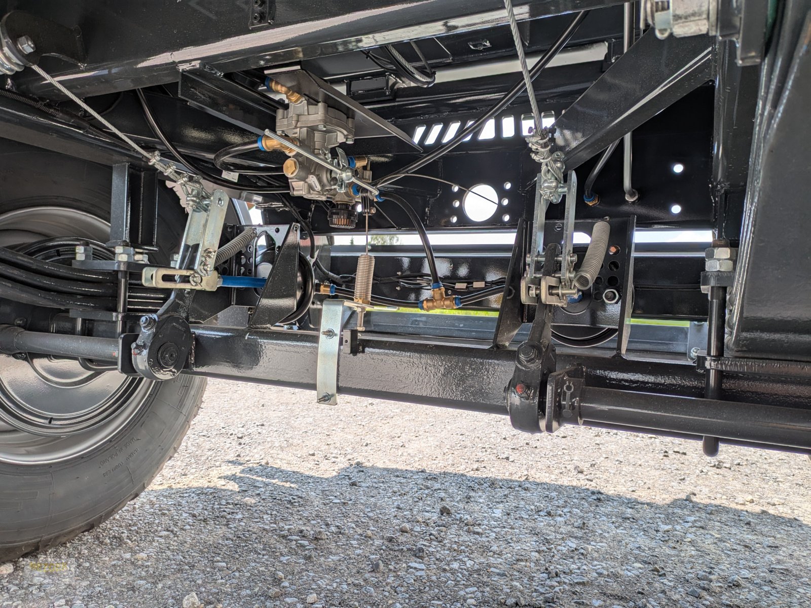 Kipper del tipo PRONAR Pronar T 680, 18t, ALB-Regler, Aufbau 80/80, Plane, Neu, Neumaschine In Ditzingen (Immagine 8)