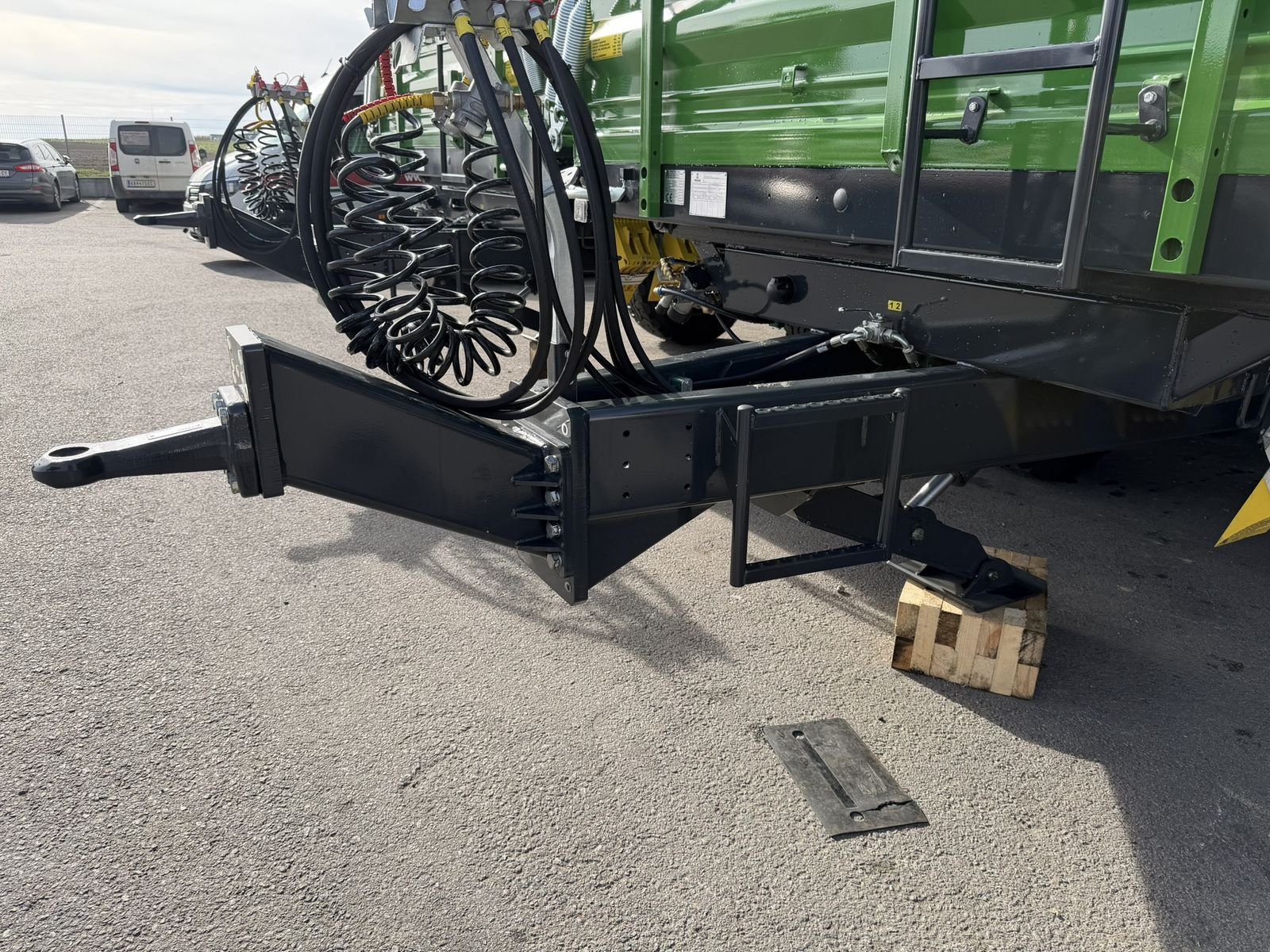 Kipper des Typs PRONAR PT 512, Neumaschine in Göpfritz (Bild 3)