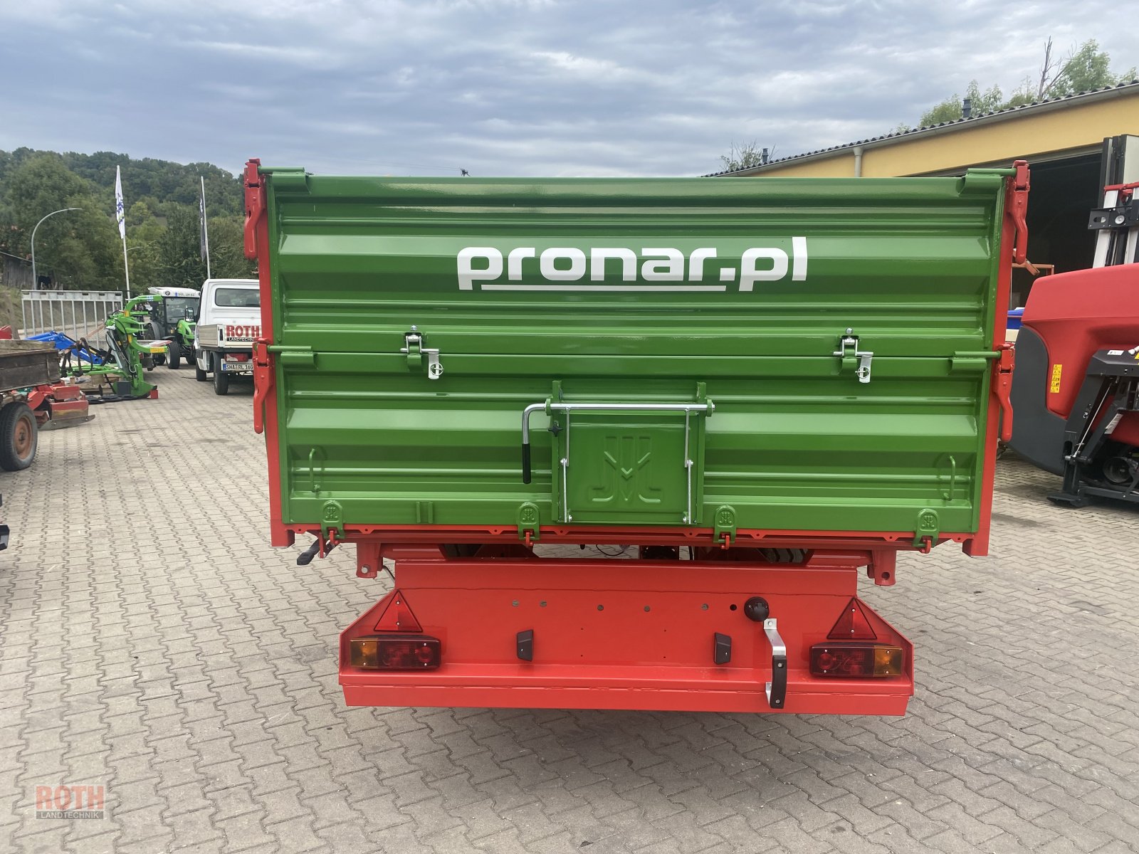 Kipper του τύπου PRONAR T 671, Neumaschine σε Untermünkheim (Φωτογραφία 2)