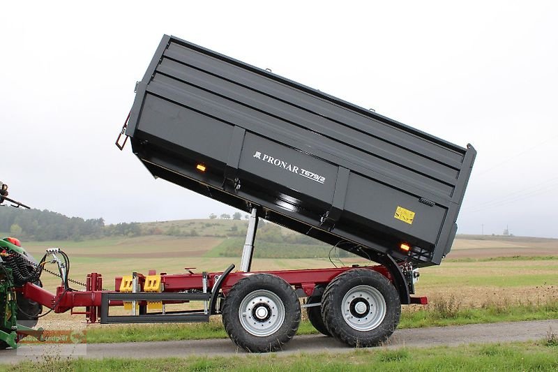 Kipper des Typs PRONAR T 679/2 Baukipper 16,3 to, Neumaschine in Ostheim/Rhön (Bild 1)