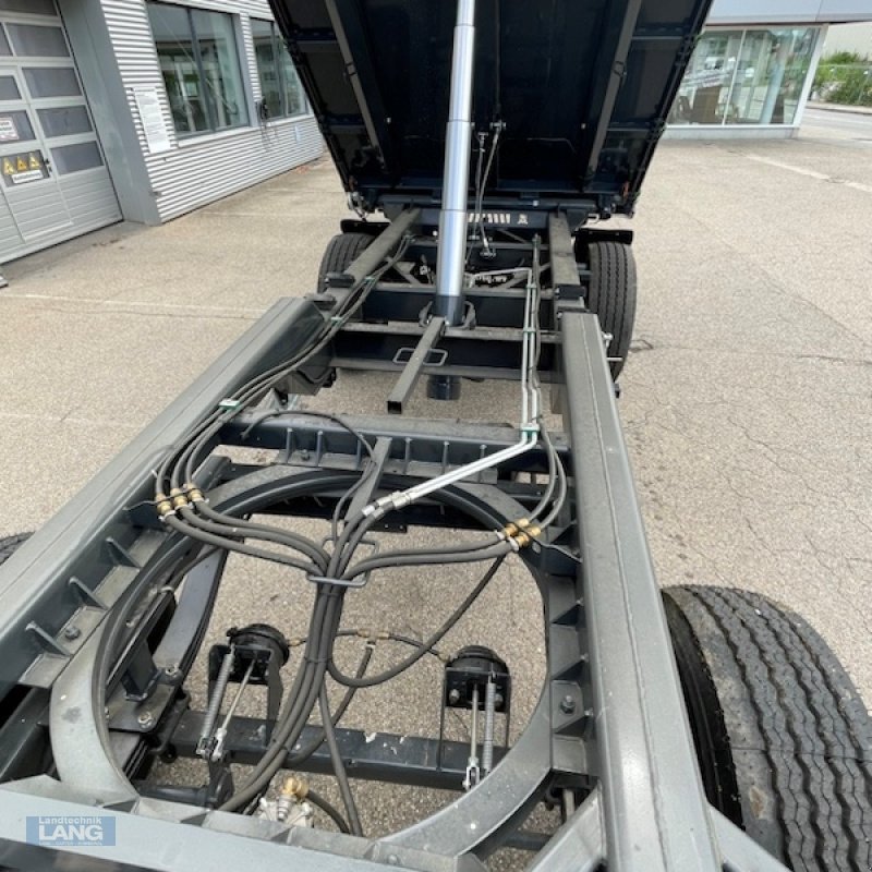 Kipper des Typs PRONAR T 680, Neumaschine in Rottenburg (Bild 3)