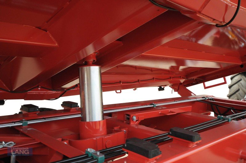 Kipper Türe ait PRONAR T 683, Gebrauchtmaschine içinde Rottenburg (resim 5)