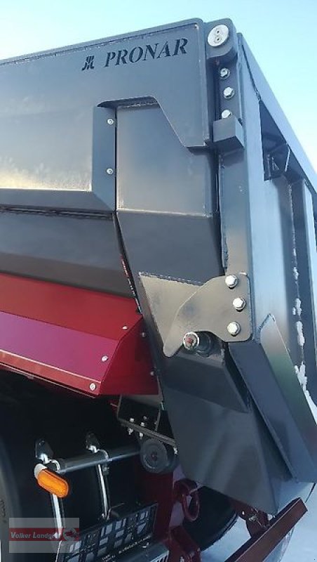 Kipper of the type PRONAR T 701 HP Hardox Halfpipe Erdmulde 22 to, Neumaschine in Ostheim/Rhön (Picture 7)