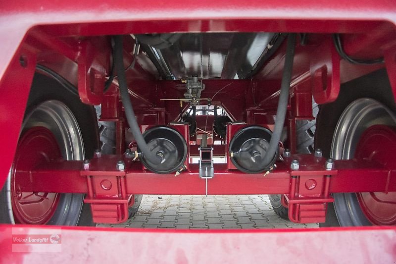 Kipper of the type PRONAR T 701 HP Hardox Halfpipe Erdmulde 22 to, Neumaschine in Ostheim/Rhön (Picture 11)