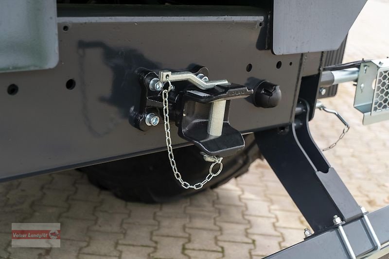 Kipper of the type PRONAR T 8724 Muldenkipper 34 to 29m³ bis 45m³ Lenkachsen, Neumaschine in Ostheim/Rhön (Picture 31)