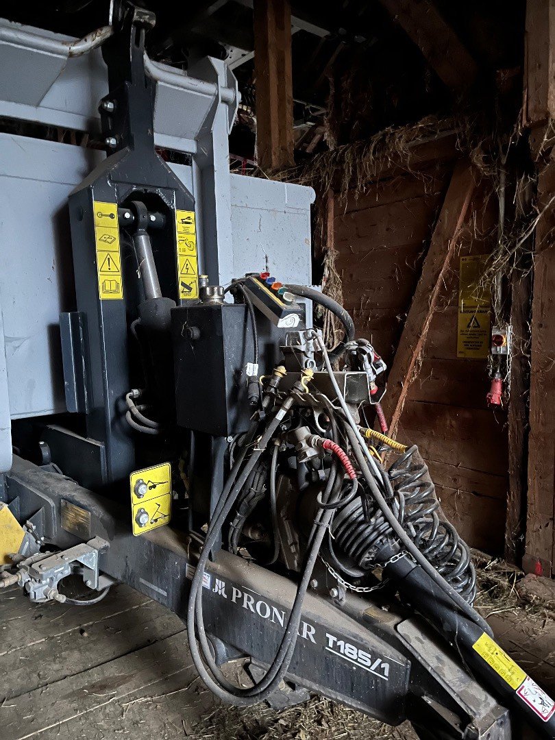 Kipper типа PRONAR T185/1, Gebrauchtmaschine в Helgisried (Фотография 2)