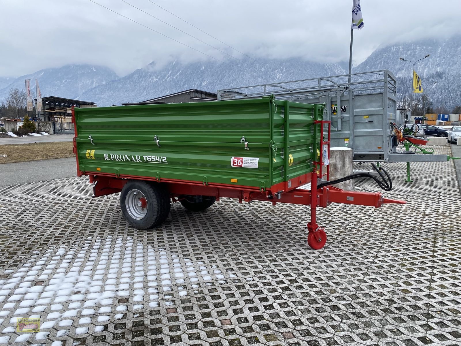 Kipper of the type PRONAR T654/2 Einachs-3Seiten-Kipper mit hydr. Bremse, Neumaschine in Kötschach (Picture 5)