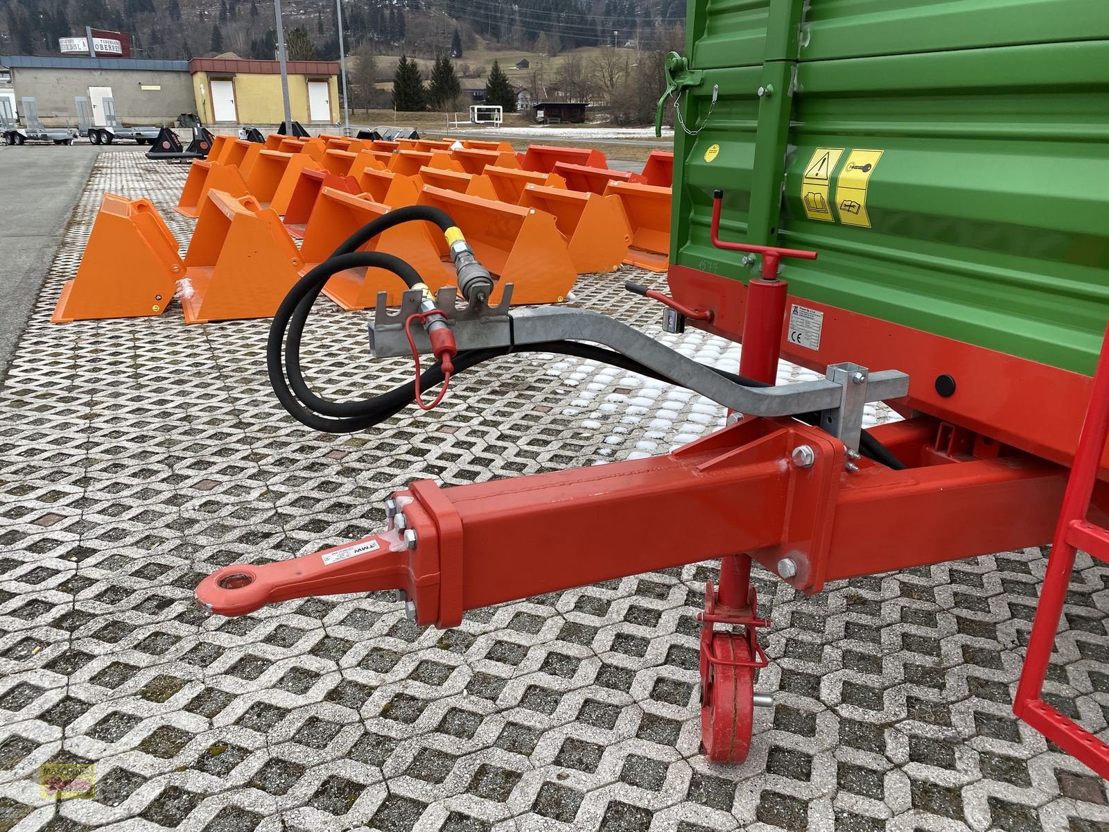 Kipper of the type PRONAR T654/2 Einachs-3Seiten-Kipper mit hydr. Bremse, Neumaschine in Kötschach (Picture 21)