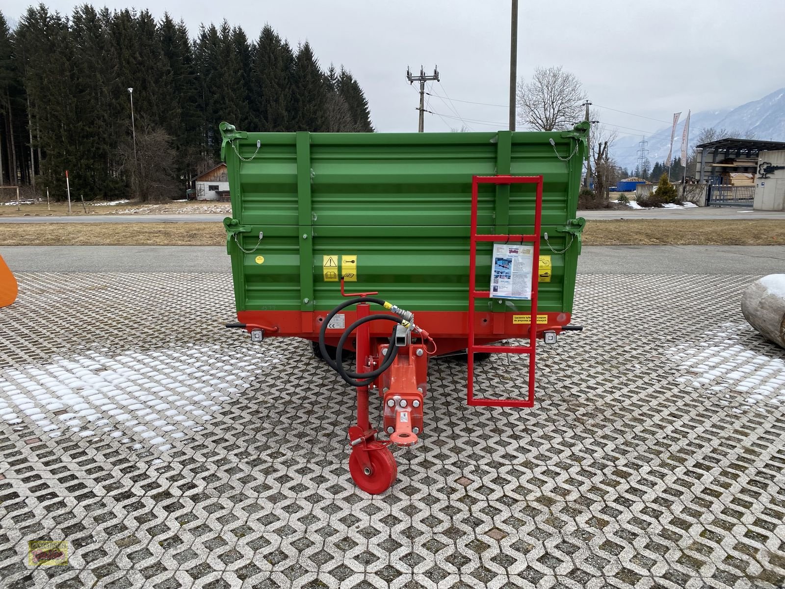 Kipper of the type PRONAR T654/2 Einachs-3Seiten-Kipper mit hydr. Bremse, Neumaschine in Kötschach (Picture 3)